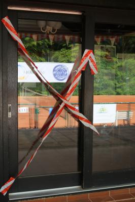Sperrung des Clubheims 