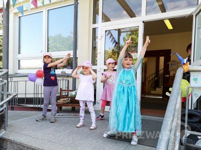Foto des Albums: Neue Spielmöglichkeiten im "Kinderland"