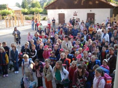 Foto des Albums: Erster Schultag an der neuen Grundschule in der Hozhausener Straße (01.09.2008)