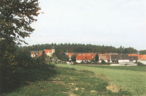 friedensdorf  (Bild vergr&ouml;&szlig;ern)