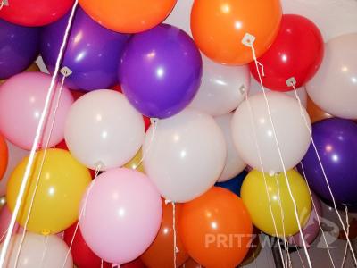 Foto des Albums: Bunte Ballons "statt Fest"