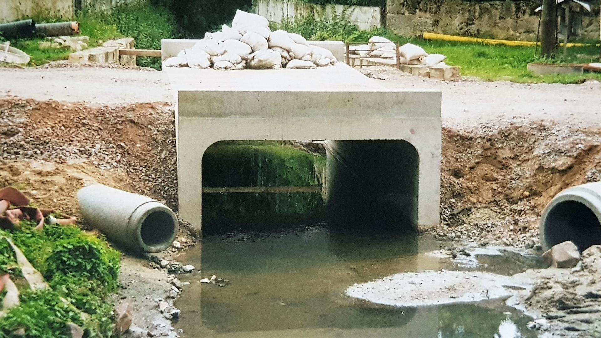 Bild : die neue Brücke an der Kornstraße-September 2002