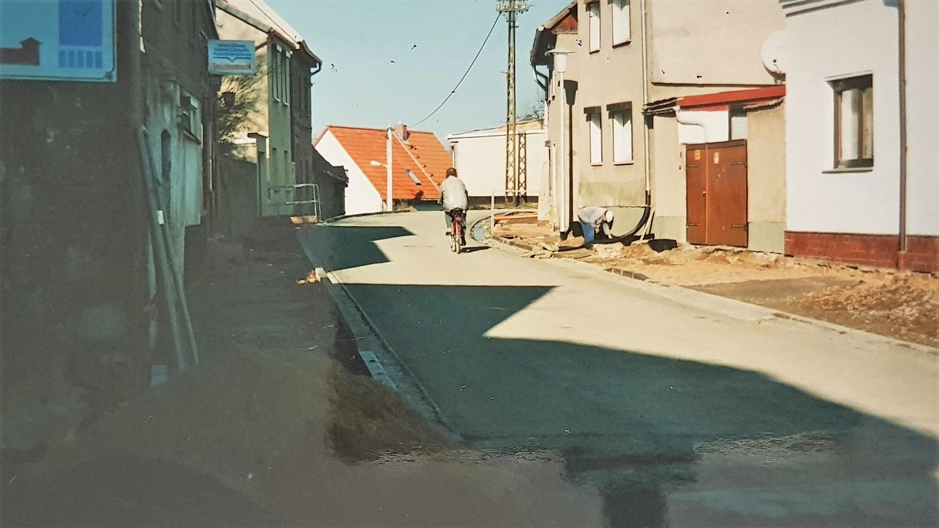 Bild : Neustadt-September 2002-mit Strassendecke