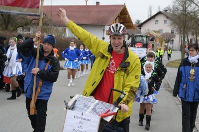 Foto des Albums: Rosenmontag 2020 - Fotos Werner Schachtner