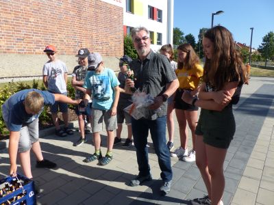 Foto des Albums: Geschafft - Abschluss Klasse 6 2020