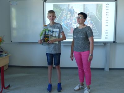 Foto des Albums: Geschafft - Abschluss Klasse 6 2020