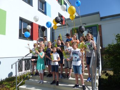 Foto des Albums: Geschafft - Abschluss Klasse 6 2020