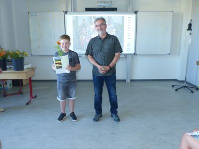 Foto des Albums: Geschafft - Abschluss Klasse 6 2020