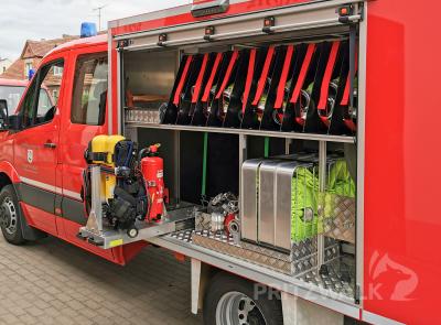 Foto des Albums: Leistungsfähiges Löschfahrzeug für Kemnitz