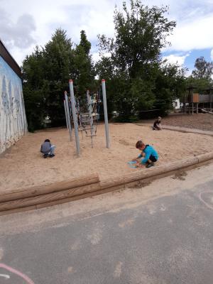 Foto des Albums: Sandbilder Notbetreuung Klasse 1b