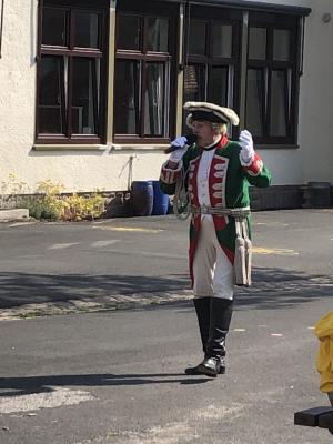 Foto des Albums: Zeugnisausgabe mit Baron Münchhausen