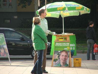 Foto des Albums: Wahlkampfstand der Grünen am Johannes-Kepler-Platz (17.09.2008)