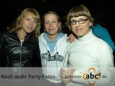 Foto des Albums: uni.fy Sommer-Party in Griebnitzsee (19.06.2004)