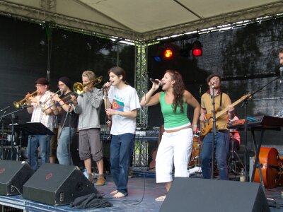 Foto des Albums: Fete de la Musique auf der Freundschaftsinsel (20.06.2004)