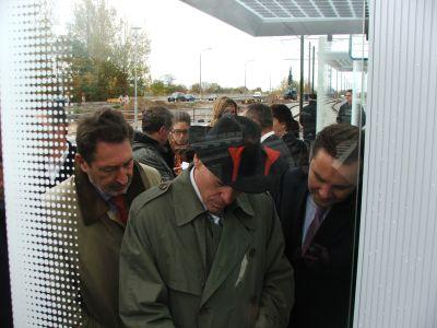 Foto des Albums: Inbetriebnahme der ersten "Intelligenten" Wartehalle (17.10.2008)