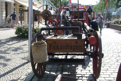 Foto des Albums: 750 Jahre Stadt Pritzwalk: Schauvorführung der Freiwilligen Feuerwehren