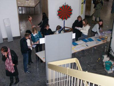 Foto des Albums: 11. Potsdamer Bildungsmesse im Alten Rathaus Potsdam - Bilder vom Samstag (11.03.2006)