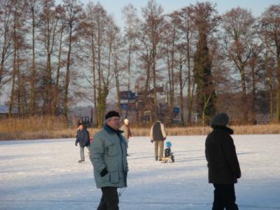 Foto des Albums: Winterzauber auf dem Kyritzer See (11.01.2009)