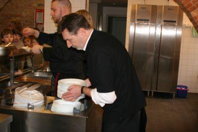 Foto des Albums: Kochen für Comenius-Schule (20.01.2009)