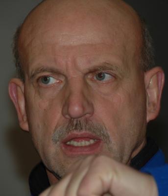 Bild: Bild 7 - Turnierleiter Paul Thüne