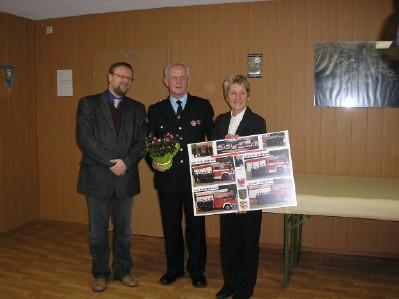 Foto des Albums: Auszeichnungsveranstaltung für Treue Dienste in der Feuerwehr (Fotos: Wolfgang Kniese) (23. 01. 2009)