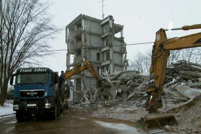 Foto des Albums: Abriss des ehemaligen Verwaltungssitzes der Stadt Wittstock/Dosse (25.02.2009)