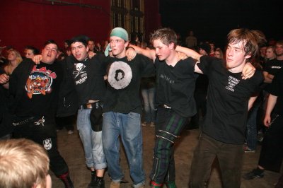 Foto des Albums: Beautiful Noise Festival im Waldschloss (29.04.2006)