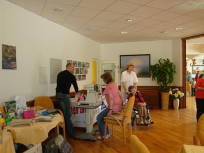 Foto des Albums: Gesundheitstag im Seniorenwohnpark Kyritz (23.04.2009)