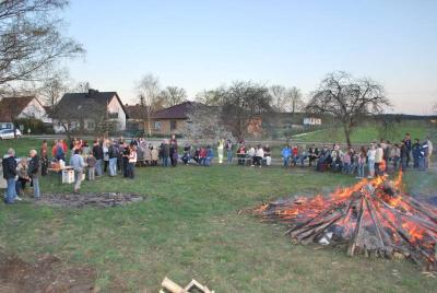 Foto des Albums: Osterfeuer in Sewekow 2009 (29.04.2009)