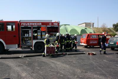 Foto des Albums: Truppmannausbildung am Abwasserwerk (25.04.2009)