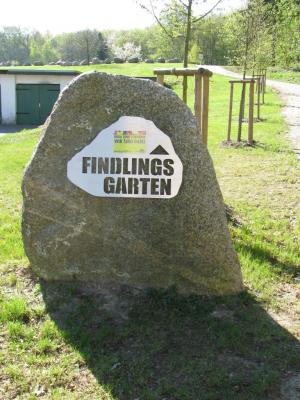 Foto des Albums: Eröffnung Findlingsgarten