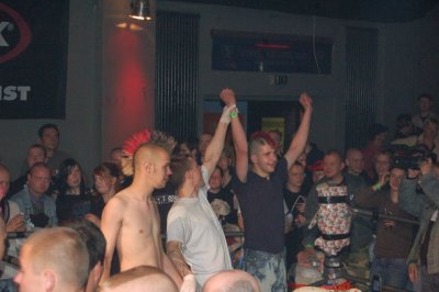 Foto des Albums: OI! The Meeting im Lindenpark - Serie 2 (03.06.2006)