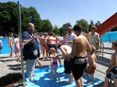 Foto des Albums: Übergabe des Freibades Dahme nach der Sanierung des Nichtschwimmerbeckens (14.06.2009)