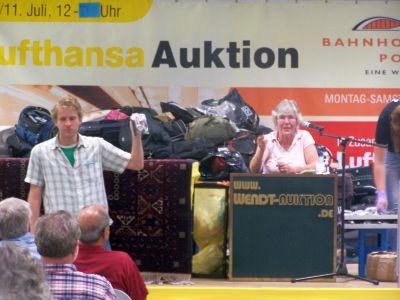 Foto des Albums: Lufthansa-Koffer-Versteigerung (10.07.2009)