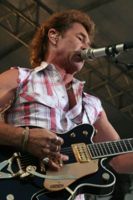 Foto des Albums: Stadtwerkefest im Lustgarten - die Bühne Teil 2 (02.07.2006)