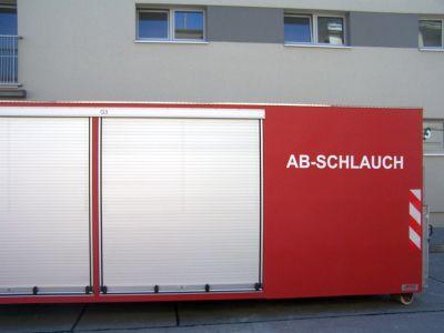 Foto des Albums: Neuer Schlauchwagen der Feuerwehr Potsdam (27.07.2009)