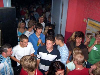 Foto des Albums: Klub Color im Waschhaus - Serie 1 (02.08.2006)