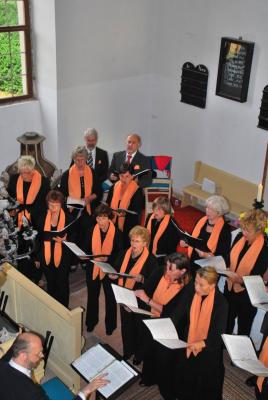 Foto des Albums: Chorkonzert in der Sewekower Kirche (15.09.2009)