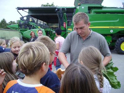 Foto des Albums: Besuch beim Landwirt Klietz (21.09.2009)