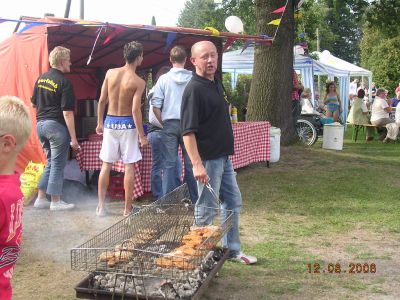 Foto des Albums: 2. Badfest in Großthiemig (12. 08. 2006)