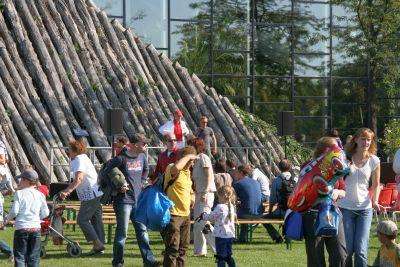Foto des Albums: Internationales Drachenfest im Volkspark (27.09.2009)