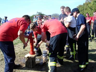Foto des Albums: 6. Stadtmeisterschaft der Feuerwehren am 19.09.09 in Kleinrössen (21. 09. 2009)