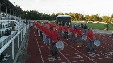 Foto des Albums: 24-Stunden-Lauf - Auftritt des Fanfarenzuges (08.09.2006)