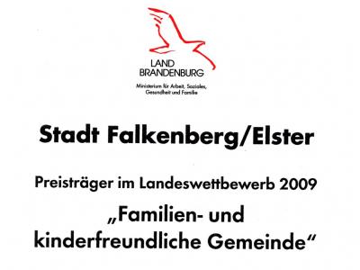 Foto des Albums: Auszeichnung der Stadt Falkenberg/E. als "Familien- und kinderfreundliche Gemeinde" (23. 11. 2009)