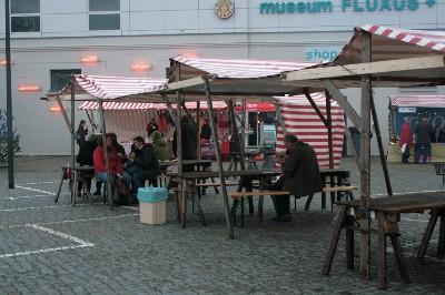 Foto des Albums: Kleiner, Feiner Weihnachtsmarkt in der Schiffbauergasse (06.12.2009)