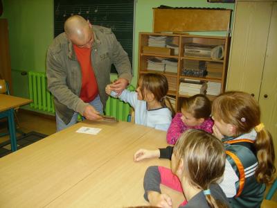 Foto des Albums: Krimi- Lesenacht in der Grundschule (07.12.2009)
