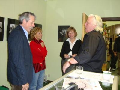 Foto des Albums: Eröffnung der Fotoausstellung vom STATTwerke e.V. in der Bibliothek Kyritz (04.12.2009)