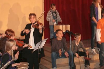 Foto des Albums: Abschluss der Bauarbeiten und Einweihungsfeier der neuen Aula in der Goetheschule (16.12.2009)