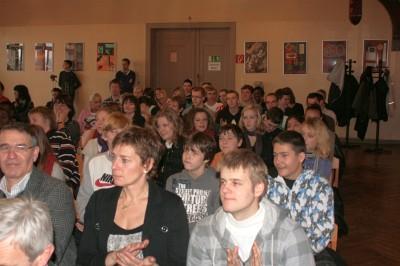 Foto des Albums: Abschluss der Bauarbeiten und Einweihungsfeier der neuen Aula in der Goetheschule (16.12.2009)