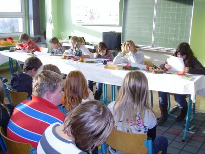 Bild: Die Vorleser der 4. Klassen